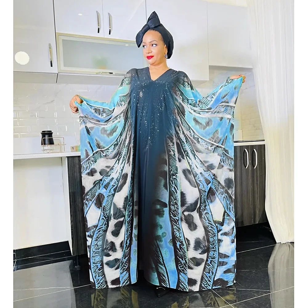 African Print Long Dresses for Women Plus Size Boubou 2023 Summer Chiffon Dashiki Maxi Robe Muslim Nigerian Party Outfits Abayas
African Print Long Dresses for Women Plus Size Boubou 2023 Summer Chiffon Dashiki Maxi Robe Muslim Nigerian Party Outfits Abayas