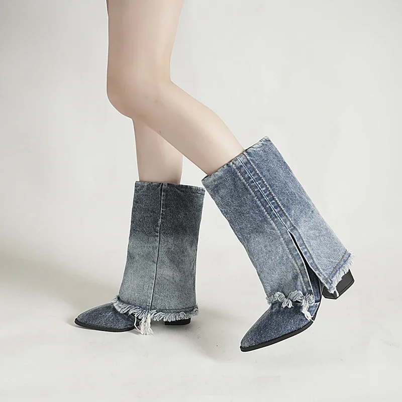 

2024 новые цветные джинсовые остроносые ботинки на Высоком толстом каблуке средней длины модные и пикантные Женские ботинки в европейском и американском стиле
