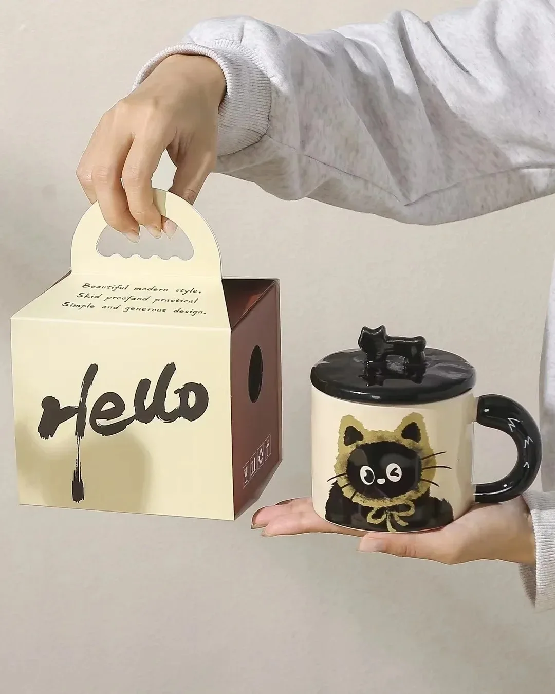 Creative personality cat mug with lid souvenir gift drinking water cup cute ceramic coffee cup office cup Creative personality cat mug with lid souvenir gift drinking water cup cute ceramic coffee cup office cup