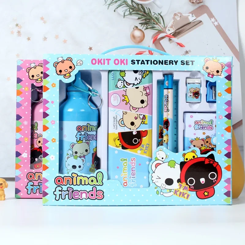 Sanrio набор канцелярских принадлежностей Подарочная коробка Kawaii Doraemon Kt Cat Пенал чашка для воды карандаш линейка блокнот детские школьные принадлежности для девочек
Sanrio набор канцелярских принадлежностей Подарочная коробка Kawaii Doraemon Kt Cat Пенал чашка для воды карандаш линейка блокнот детские школьные принадлежности для девочек