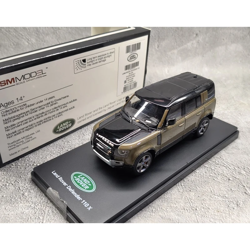 Коллекционная сувенирная модель автомобиля SUV Defender 1/43 из сплава под давлением, масштаб 110
Коллекционная сувенирная модель автомобиля SUV Defender 1/43 из сплава под давлением, масштаб 110