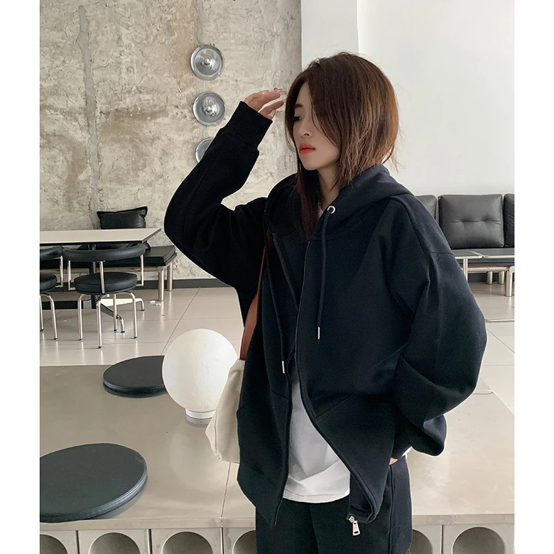 Huamian Composite Milk Silk Early Autumn New Loose Cardigan Hooded Sweater for Women 2023 New
Huamian Composite Milk Silk Early Autumn New Loose Cardigan Hooded Sweater for Women 2023 New