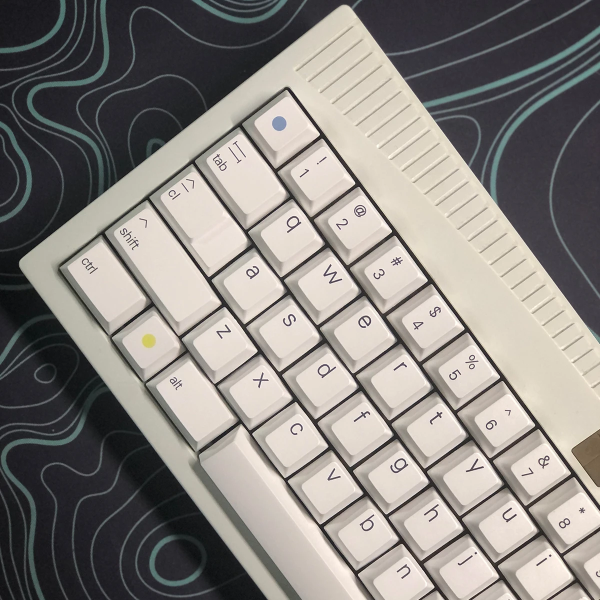 144 Keys LBB White Minimalist Cherry Profile Keycaps PBT Keycaps for Mechanical Keyboard Custom Keycap
144 Keys LBB White Minimalist Cherry Profile Keycaps PBT Keycaps for Mechanical Keyboard Custom Keycap