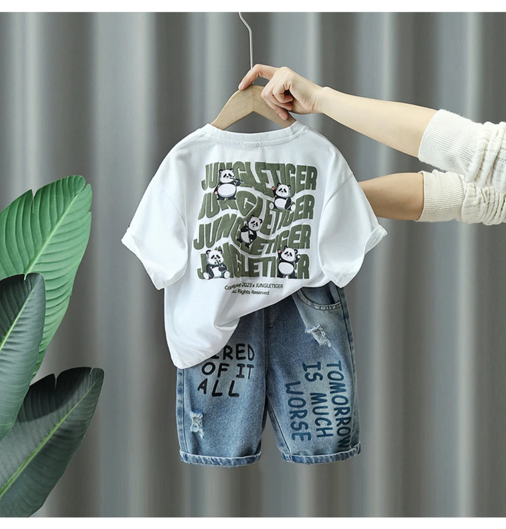 2023 Summer Baby Boys Girls Clothing Sets 2-10Y Children Short Sleeve Clothes Cotton Kids Leisure T-Shirt+Denim Shorts 2Pcs Set
2023 Summer Baby Boys Girls Clothing Sets 2-10Y Children Short Sleeve Clothes Cotton Kids Leisure T-Shirt+Denim Shorts 2Pcs Set