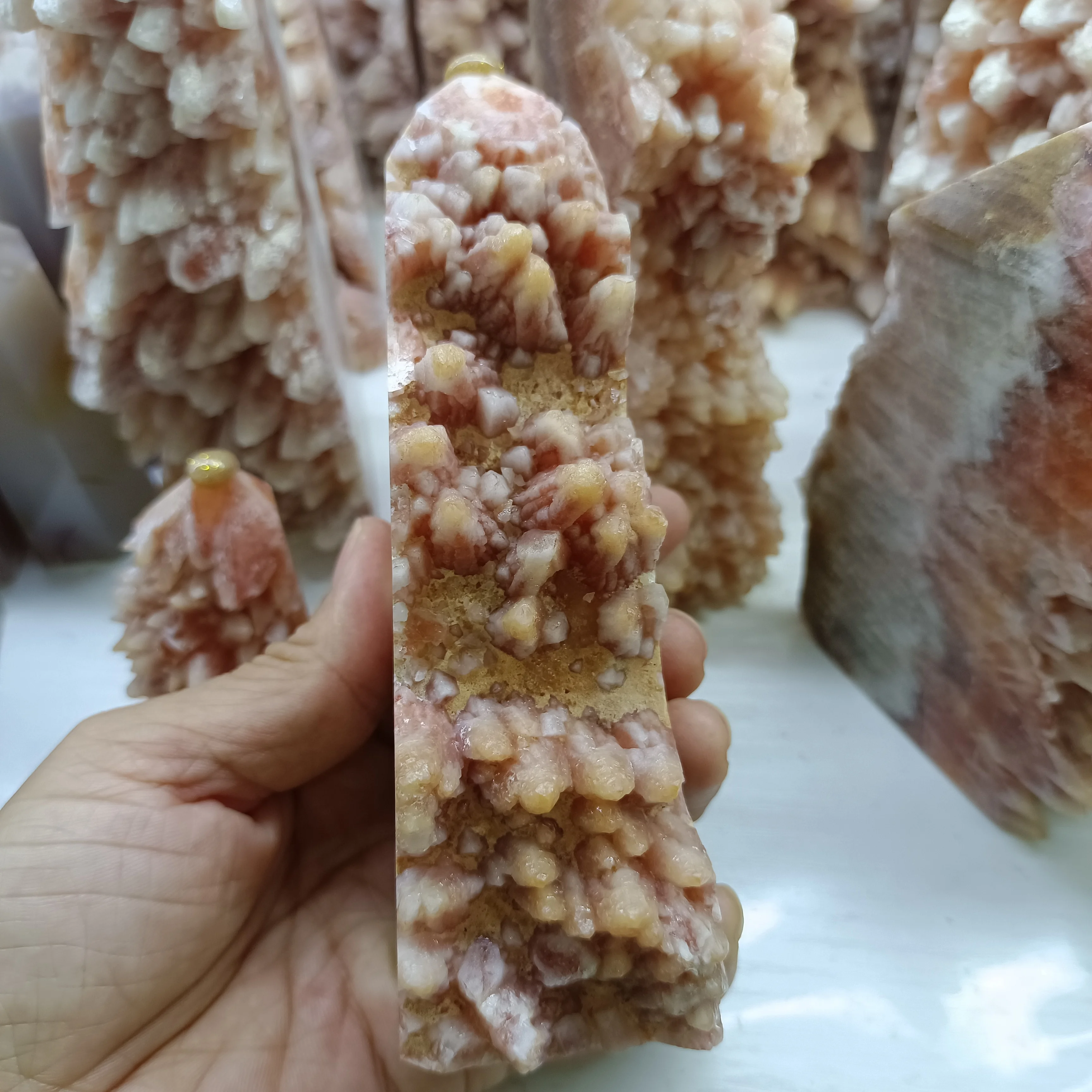 Natural Red Calcite Column Crystal Energy Healing Home Office Decoration Craft Gifts Mineral Demagnetization Pendant
Natural Red Calcite Column Crystal Energy Healing Home Office Decoration Craft Gifts Mineral Demagnetization Pendant