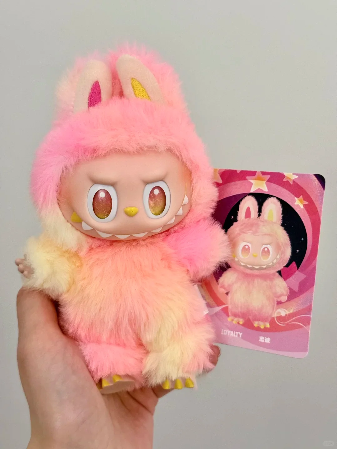 POPMART Labubu The Monsters Big Into Energy Series Vinyl Plush Pendant Blind Box Doll Decoration Gift Pendant Mystery Box POPMART Labubu The Monsters Big Into Energy Series Vinyl Plush Pendant Blind Box Doll Decoration Gift Pendant Mystery Box