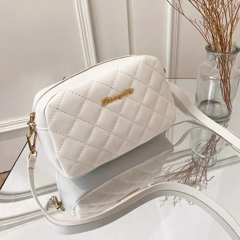 2023 Tassel Small Messenger Bag For Women Trend Lingge Embroidery Camera Female Shoulder Bag Fashion Chain Ladies Crossbody Bags
2023 Tassel Small Messenger Bag For Women Trend Lingge Embroidery Camera Female Shoulder Bag Fashion Chain Ladies Crossbody Bags