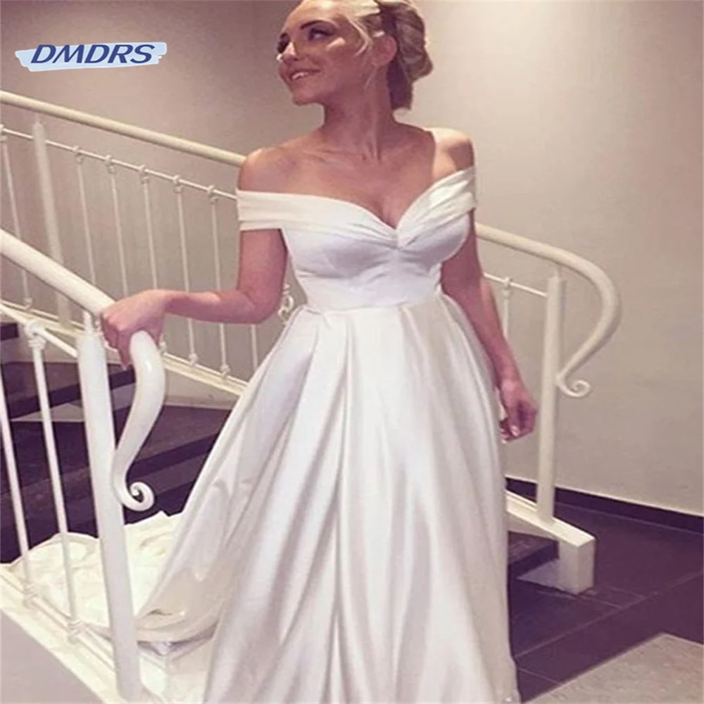 Elegant Boat Neck Off The Shoulder Wedding Dress Classic Floor-length A-line Bridal Gown Simple Vestidos De Novia
Elegant Boat Neck Off The Shoulder Wedding Dress Classic Floor-length A-line Bridal Gown Simple Vestidos De Novia