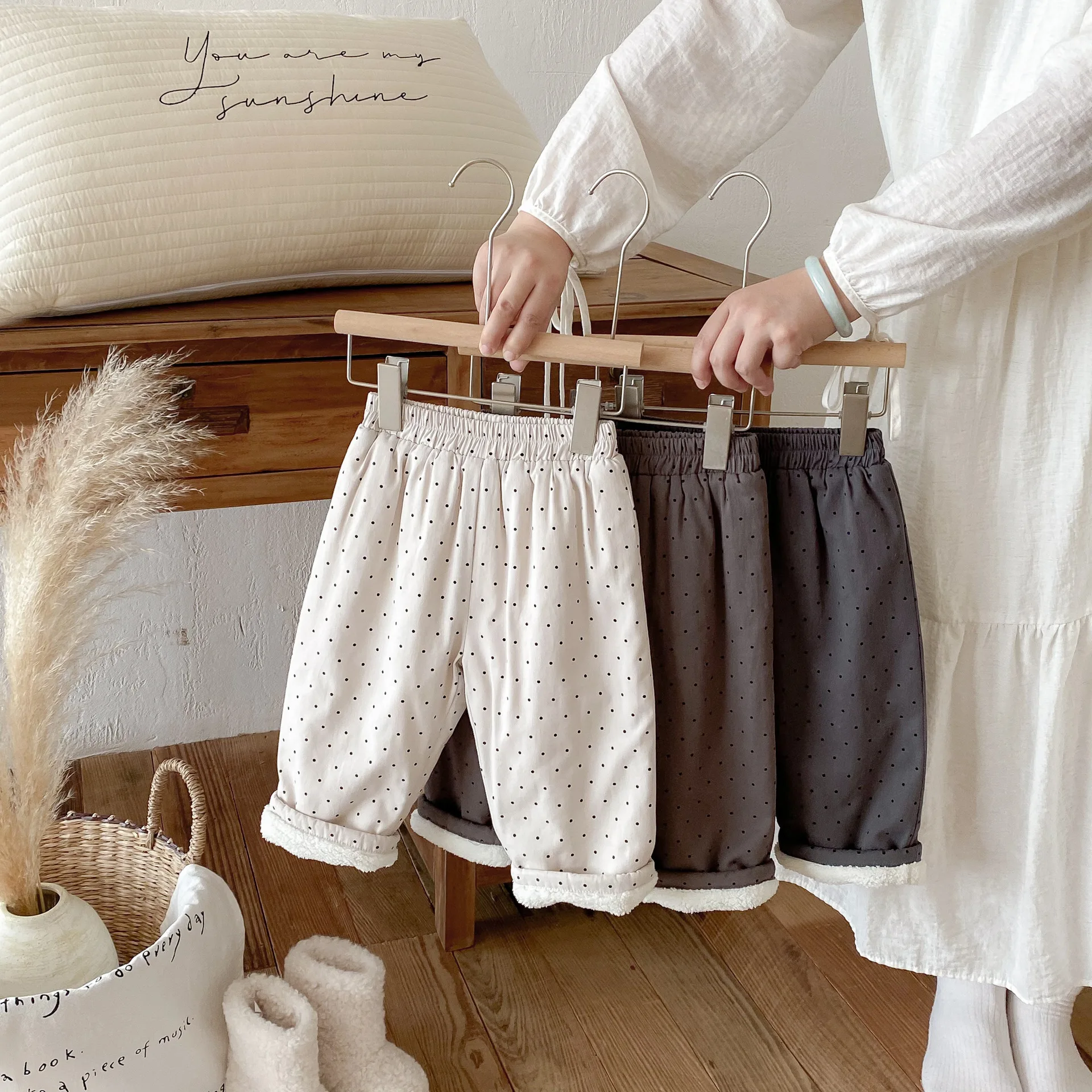 2025 Winter New Children Casual Pants Plus Velvet Thick Girls Dot Print Trousers Baby Boy Fleece Harem Pants Kids Warm Clothes 7 S57658da4ec48439c85a617527724349c0
