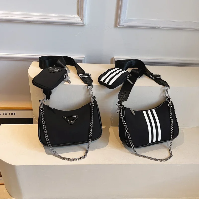 2024 new style women's bag niche design high-grade casual fashion everything nylon fabric texture handbag shoulder bag
2024 new style women's bag niche design high-grade casual fashion everything nylon fabric texture handbag shoulder bag