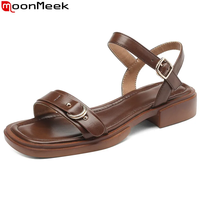 MoonMeek 2023 New Size 34-42 Vintage Ladies Buckle Sandals Woman Genuine Leather Summer Shoes Square Low Heels Platform Shoes 
MoonMeek 2023 New Size 34-42 Vintage Ladies Buckle Sandals Woman Genuine Leather Summer Shoes Square Low Heels Platform Shoes