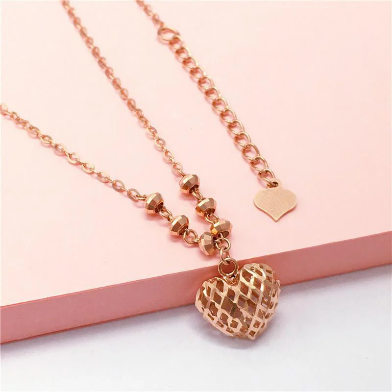 585 Purple Gold Plated 14K Rose Gold Hollow Out Glossy Heart Necklace Pendant Classic Sweet Clavicle Chain Engagement Jewelry
585 Purple Gold Plated 14K Rose Gold Hollow Out Glossy Heart Necklace Pendant Classic Sweet Clavicle Chain Engagement Jewelry