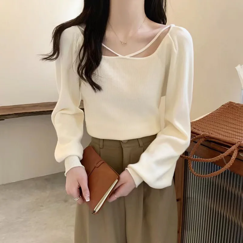 Solid Color Knitwear 2022 New Autumn And Winter Korean Square Neck Slim Short Sweater Cross Collarbone Top Women
Solid Color Knitwear 2022 New Autumn And Winter Korean Square Neck Slim Short Sweater Cross Collarbone Top Women