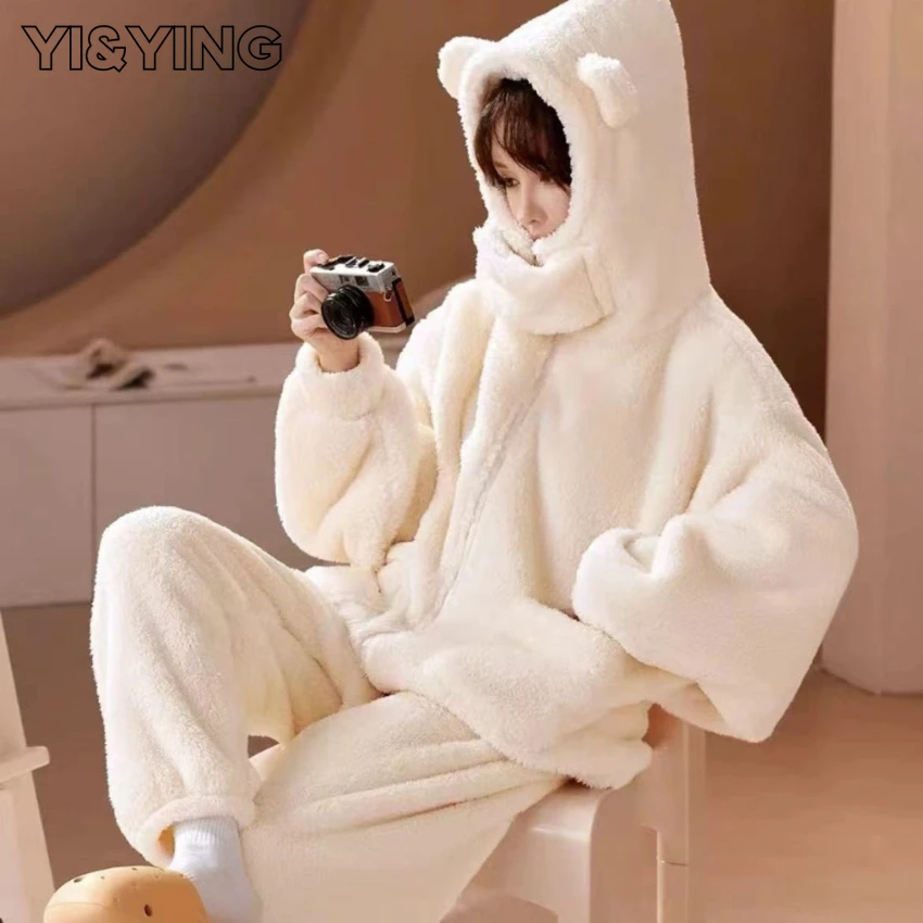 

[YI&YING] New Autumn and Winter Plush and Thick Insulation Set, Pajamas for Women, Comfortable and Wearable Hooded WAZC1153