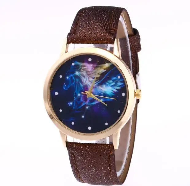 New Fashion Women Men Quartz Watch Mens Women Watches Luxury Classic Retro Big diamond Wristwatches
New Fashion Women Men Quartz Watch Mens Women Watches Luxury Classic Retro Big diamond Wristwatches