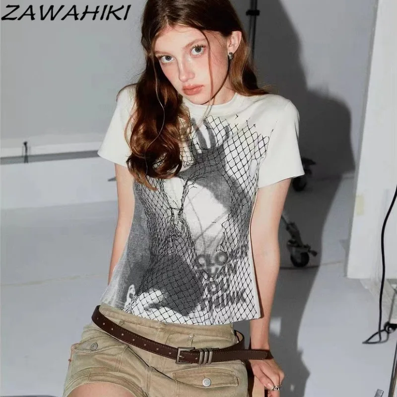 T Shirts for Women Letter Grunge Graphic Print O-neck Slim Summer Short Sleeve Y2K Aesthetic Fashion Sweet Chic Crop Tops Mujer
T Shirts for Women Letter Grunge Graphic Print O-neck Slim Summer Short Sleeve Y2K Aesthetic Fashion Sweet Chic Crop Tops Mujer