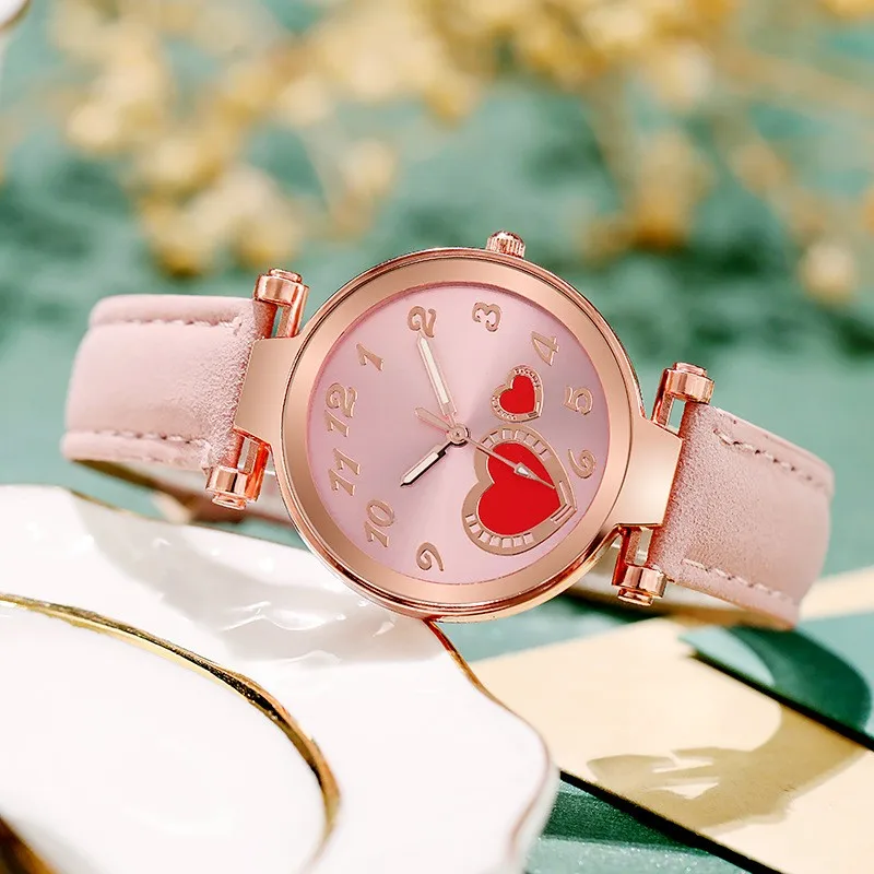 Youth Fashion Student Peach Heart Round Dial Cute Children's And Girls' Quartz Watch
Youth Fashion Student Peach Heart Round Dial Cute Children's And Girls' Quartz Watch