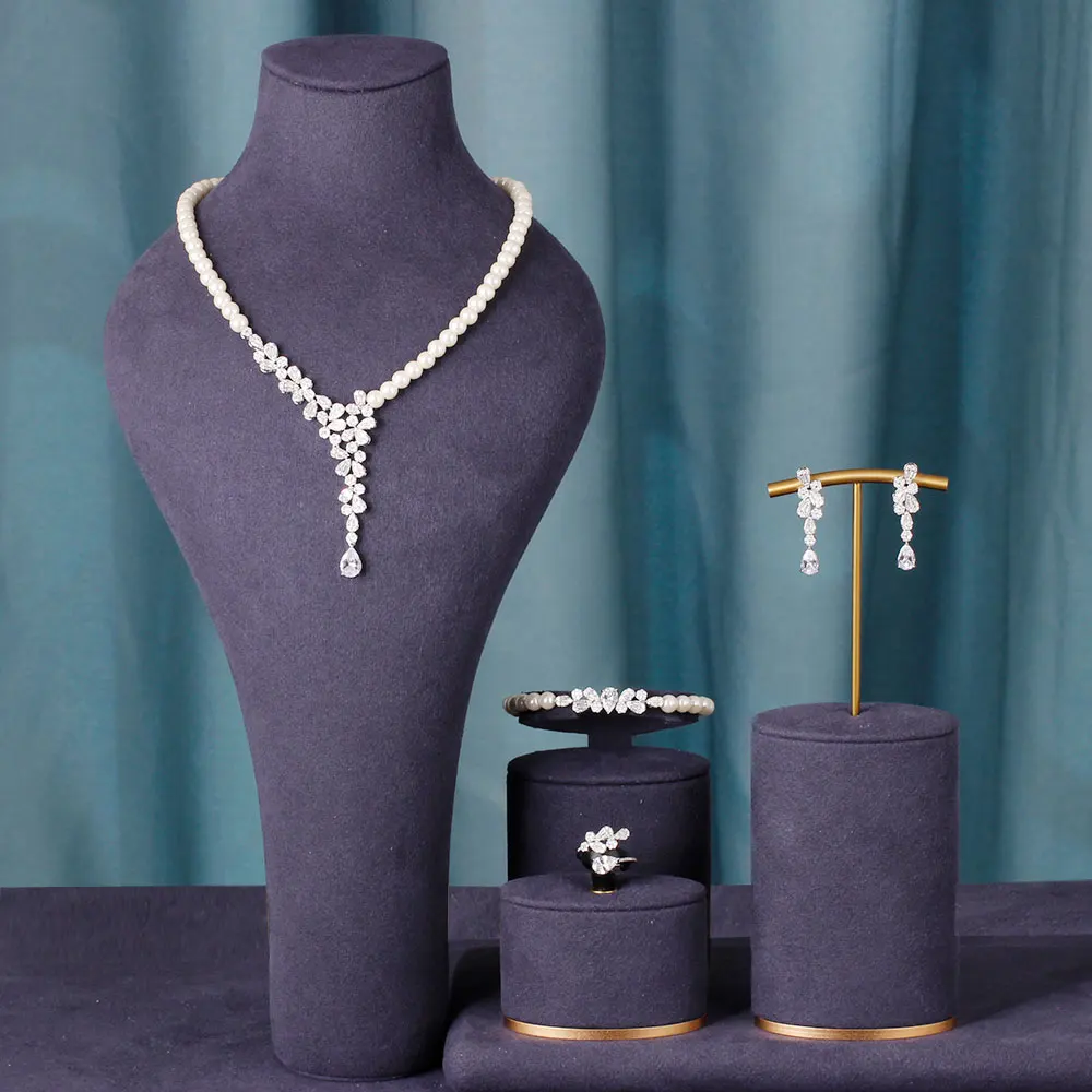 New Trendy Pearl Tassel 40cm Necklace Earring 4PCS Jewelry Set For Women Wedding Party Full Zircon Dubai Bridal Jewelry Set Gift 
New Trendy Pearl Tassel 40cm Necklace Earring 4PCS Jewelry Set For Women Wedding Party Full Zircon Dubai Bridal Jewelry Set Gift