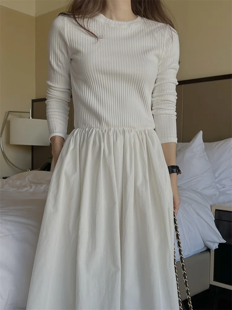 Korean Fashion Stitching Maxi Dress Vintage 2022 Autumn Full Sleeve O-neck Solid Color Loose Casual Long Dresses Women Elegant
Korean Fashion Stitching Maxi Dress Vintage 2022 Autumn Full Sleeve O-neck Solid Color Loose Casual Long Dresses Women Elegant