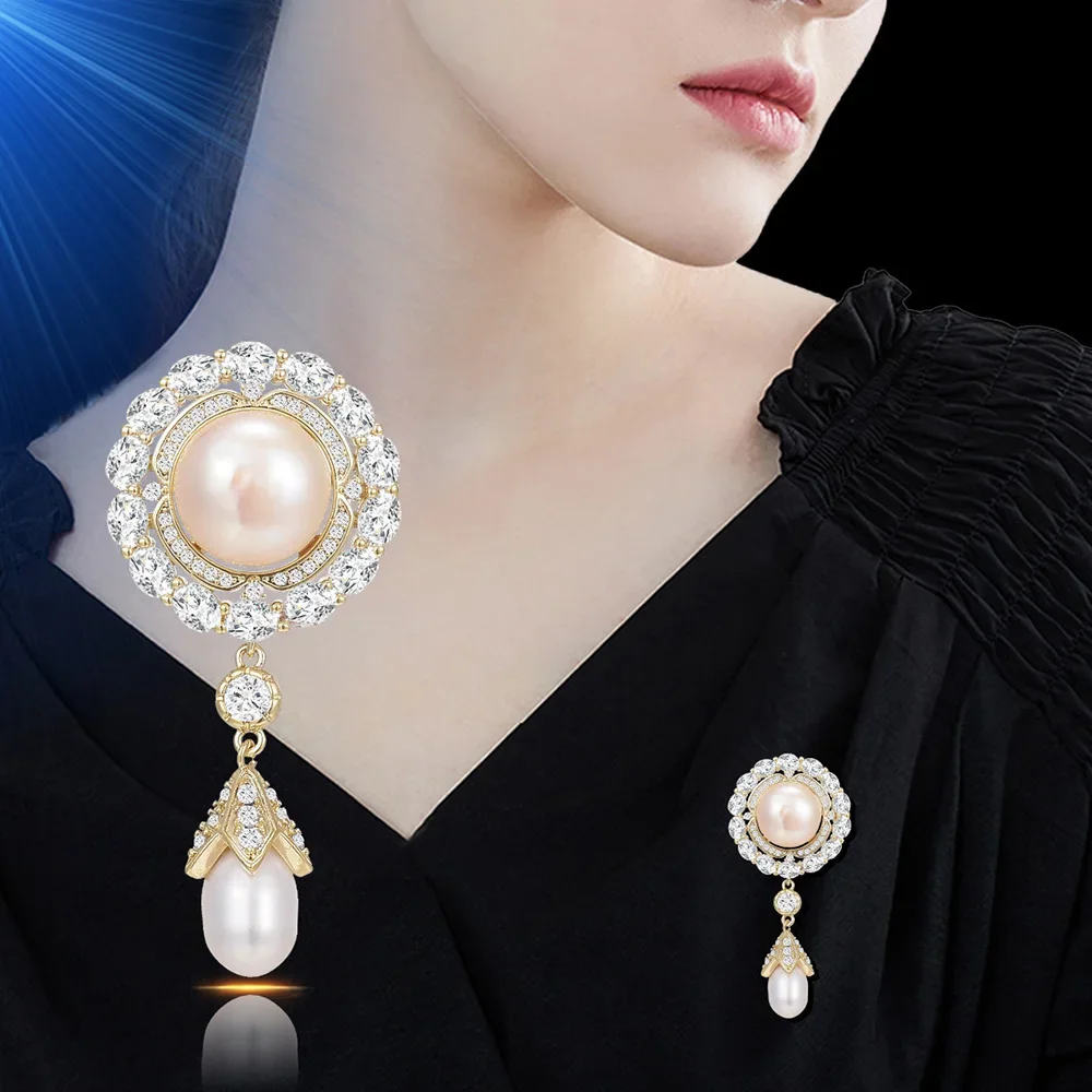 Vintage Palace Style Brooch Pendant Zirconia Freshwater Pearl Collar Pin Brooches for Women Jewelry Accessory Wholesale
Vintage Palace Style Brooch Pendant Zirconia Freshwater Pearl Collar Pin Brooches for Women Jewelry Accessory Wholesale
