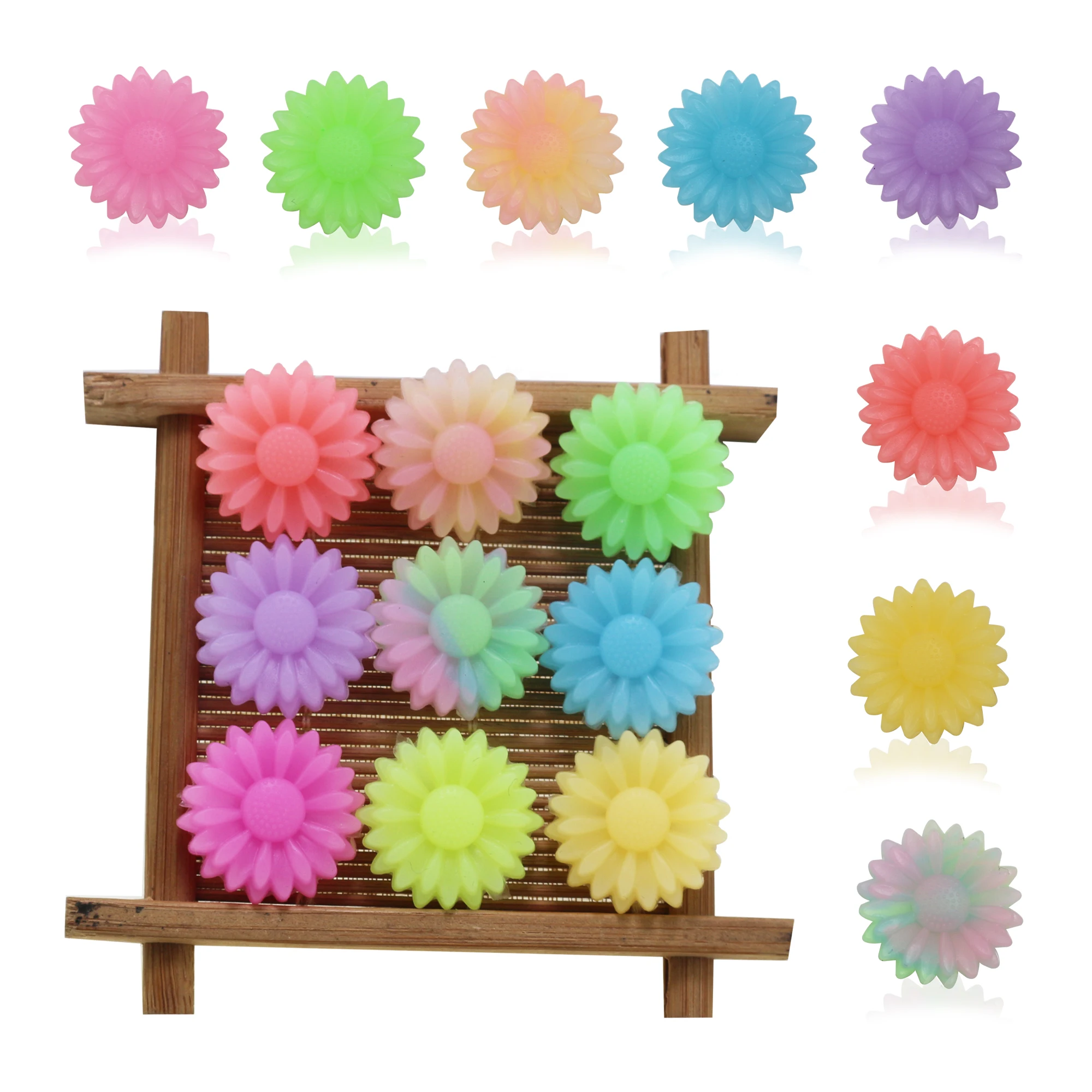 100Pcs Tie-dye Rainbow Sunflower Silicone Beads Daisy 22MM Glow In The Dark Loose Luminous BPA Free For Making Pens Jewelry
100Pcs Tie-dye Rainbow Sunflower Silicone Beads Daisy 22MM Glow In The Dark Loose Luminous BPA Free For Making Pens Jewelry