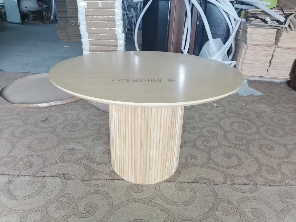 Nordic Modern Oak Circle Dinning Room Furniture Kitchen Esstisch Set Black Fluted Solid Wood Small Cylinder Round Dining Table Nordic Modern Oak Circle Dinning Room Furniture Kitchen Esstisch Set Black Fluted Solid Wood Small Cylinder Round Dining Table