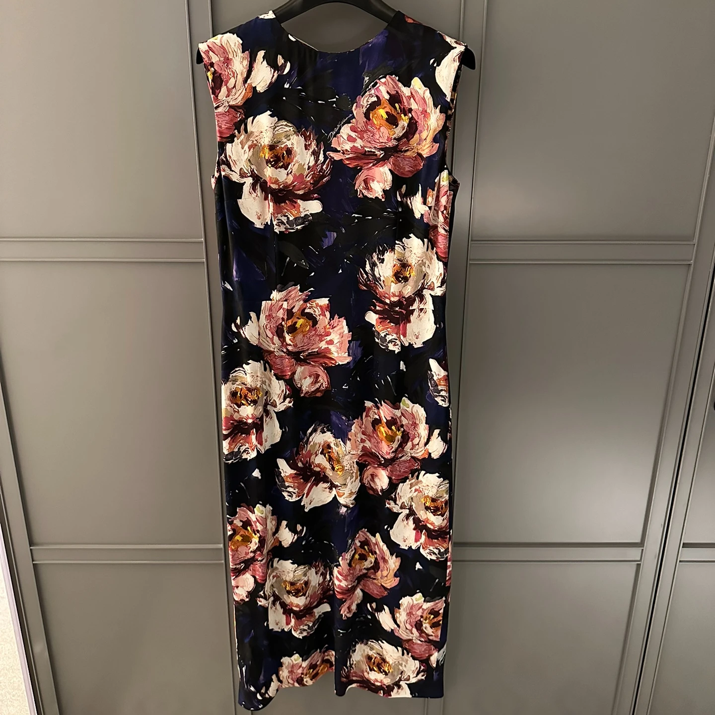 

Black Painting Flower Print Leopard Print Lining Sleeveless Slim Fit High Quality Midi Dress for Women