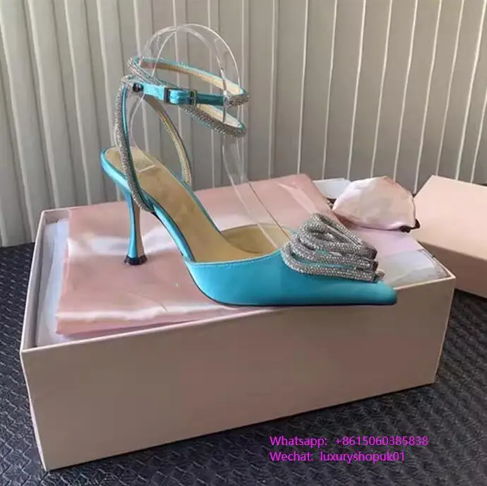 Синие атласные туфли-лодочки с тремя сердечками, дизайнерские шелковые сандалии на высоком каблуке 9,5 см с ремешком на щиколотке и пряжкой с бантом и острым носком
Синие атласные туфли-лодочки с тремя сердечками, дизайнерские шелковые сандалии на высоком каблуке 9,5 см с ремешком на щиколотке и пряжкой с бантом и острым носком