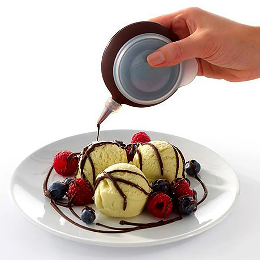 Silicone Food Write Pen Chocolate Decorating Tools Cake Mold Cream Cup Cookie Icing Piping Pastry 3 Nozzles Kitchen Accessorie
Silicone Food Write Pen Chocolate Decorating Tools Cake Mold Cream Cup Cookie Icing Piping Pastry 3 Nozzles Kitchen Accessorie