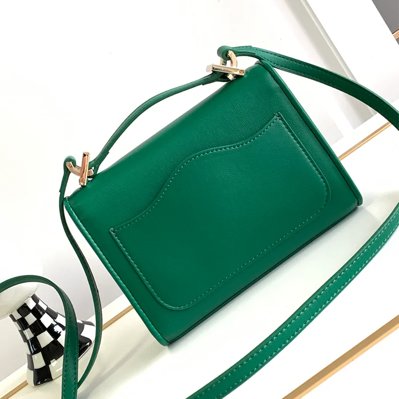 

2023 New Leisure Vintage Leather Flap Bag Handbag Fashion Women's Bag Luxury Designer Shoulder Bag Crossbody Bag Banquet Bag