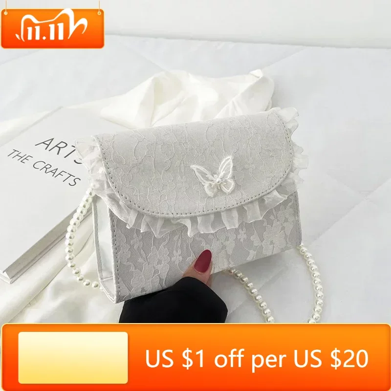 Retro Crossbody Bags for Women Vintage Lace Pearl Chain Ladies Small Square Shoulder Bag Female Clutch Purse Handbags Messenger
Retro Crossbody Bags for Women Vintage Lace Pearl Chain Ladies Small Square Shoulder Bag Female Clutch Purse Handbags Messenger
