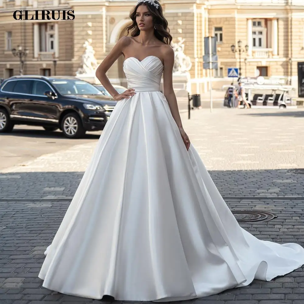 2022 Elegant A Line Wedding Ball Gown Strapless Backless Satin Princess Wedding Dress For Women Vestidos De Noiva
2022 Elegant A Line Wedding Ball Gown Strapless Backless Satin Princess Wedding Dress For Women Vestidos De Noiva