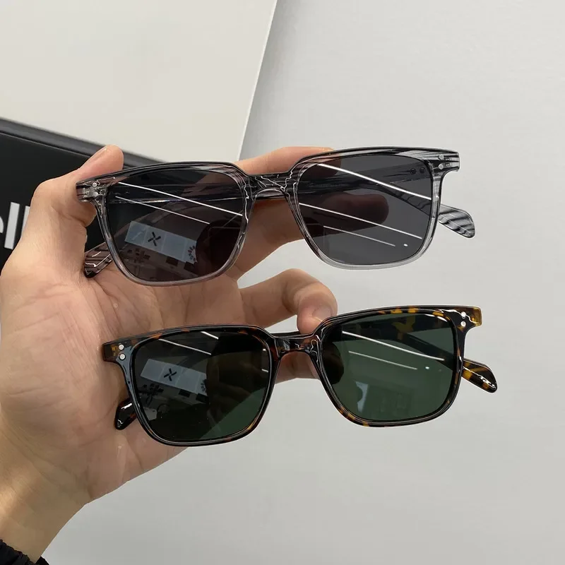 Vintage Leopard Dark Green Square Sunglasses Women Man Shades Male Designer Travel Fashion Versatile Sun Glasses 
Vintage Leopard Dark Green Square Sunglasses Women Man Shades Male Designer Travel Fashion Versatile Sun Glasses
