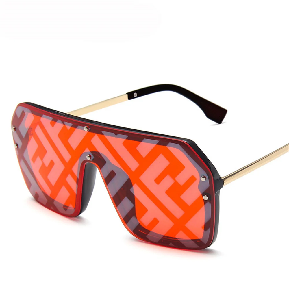 New Women'S Sunglasses Big Frame Female Shades Lenses Charm One Piece Brand Designer Vintage Rivet Square Oversized Sun Glasses
New Women'S Sunglasses Big Frame Female Shades Lenses Charm One Piece Brand Designer Vintage Rivet Square Oversized Sun Glasses