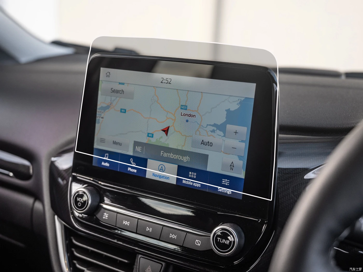 Car GPS Navigation Protective Film for FORD PUMA Titanium and Titanium X 2019-2023 Tempered glass Screen protective film Car
Car GPS Navigation Protective Film for FORD PUMA Titanium and Titanium X 2019-2023 Tempered glass Screen protective film Car