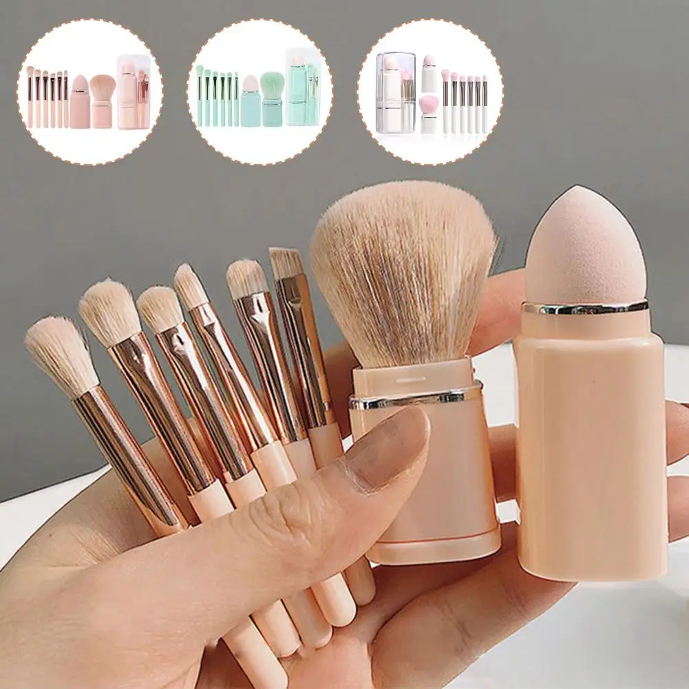 

Makeup Brush Set with Plastic Handle Easy to Carry Portable Travel Brushes 8pcs Retractable