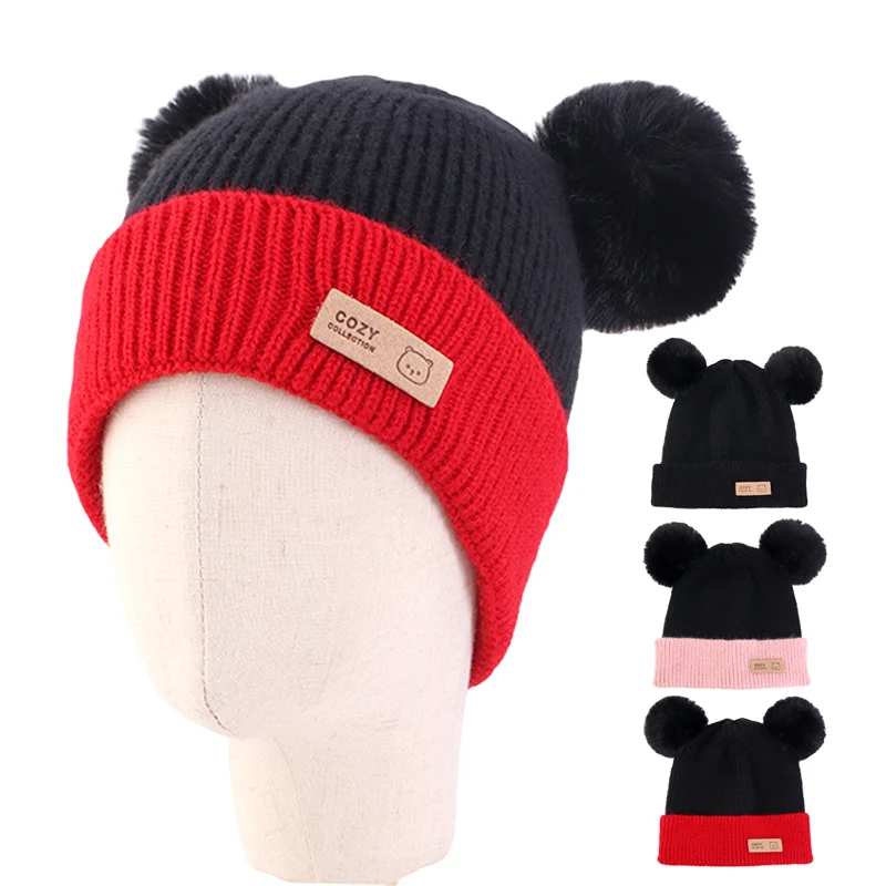

Новые милые зимние теплые детские вязаные шапки с двумя меховыми помпонами для мальчиков вязаная шапка бини для девочек детская шапочка Аксессуары для младенцев