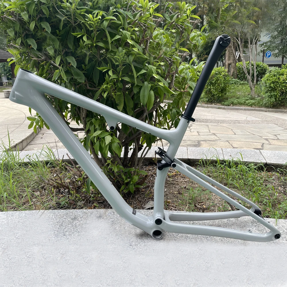 EVO Carbon Mtb Frame Full Suspension Bike Boost 148*12 MTB Max Tire 2.4" Carbon Mountain 29 Bicycle Parts Frameset
EVO Carbon Mtb Frame Full Suspension Bike Boost 148*12 MTB Max Tire 2.4" Carbon Mountain 29 Bicycle Parts Frameset