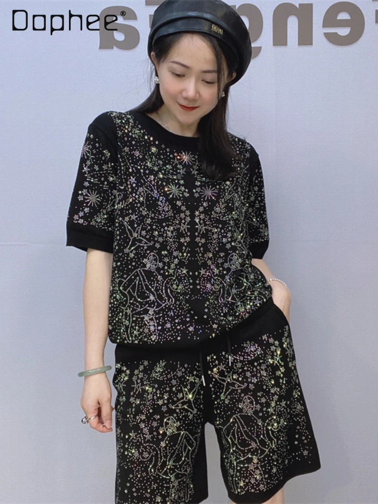 Rhinestone Round Neck Short-Sleeved T-shirt and Shorts 2 Piece Set Women Spring Summer Breathable Comfortable Black Shorts Suit
Rhinestone Round Neck Short-Sleeved T-shirt and Shorts 2 Piece Set Women Spring Summer Breathable Comfortable Black Shorts Suit