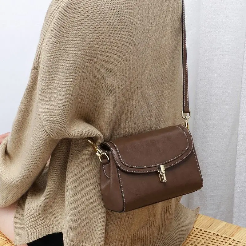 First Layer Cowhide Bag Women's 2024 New Genuine Leather Messenger Bag Women Ins Small Square Trendy Small Shoulder
First Layer Cowhide Bag Women's 2024 New Genuine Leather Messenger Bag Women Ins Small Square Trendy Small Shoulder