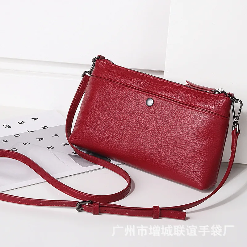 leather handbag female 2022 new head layer soft leather woman single shoulder bag 0434
leather handbag female 2022 new head layer soft leather woman single shoulder bag 0434