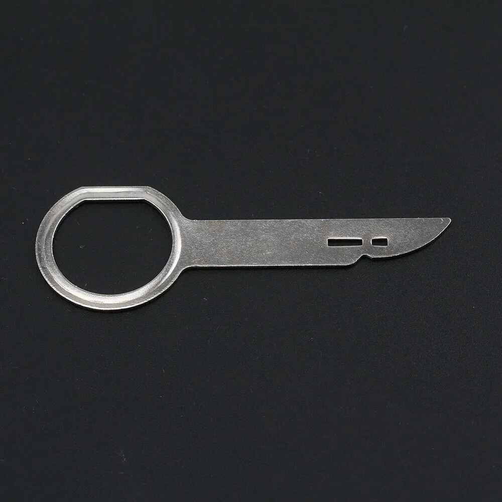 Radio Removal Radio Removal Keys Release Keys Tool Replacement Stainless Steel 15*15*0.5 CM 4pcs Car CD Stereo
Radio Removal Radio Removal Keys Release Keys Tool Replacement Stainless Steel 15*15*0.5 CM 4pcs Car CD Stereo