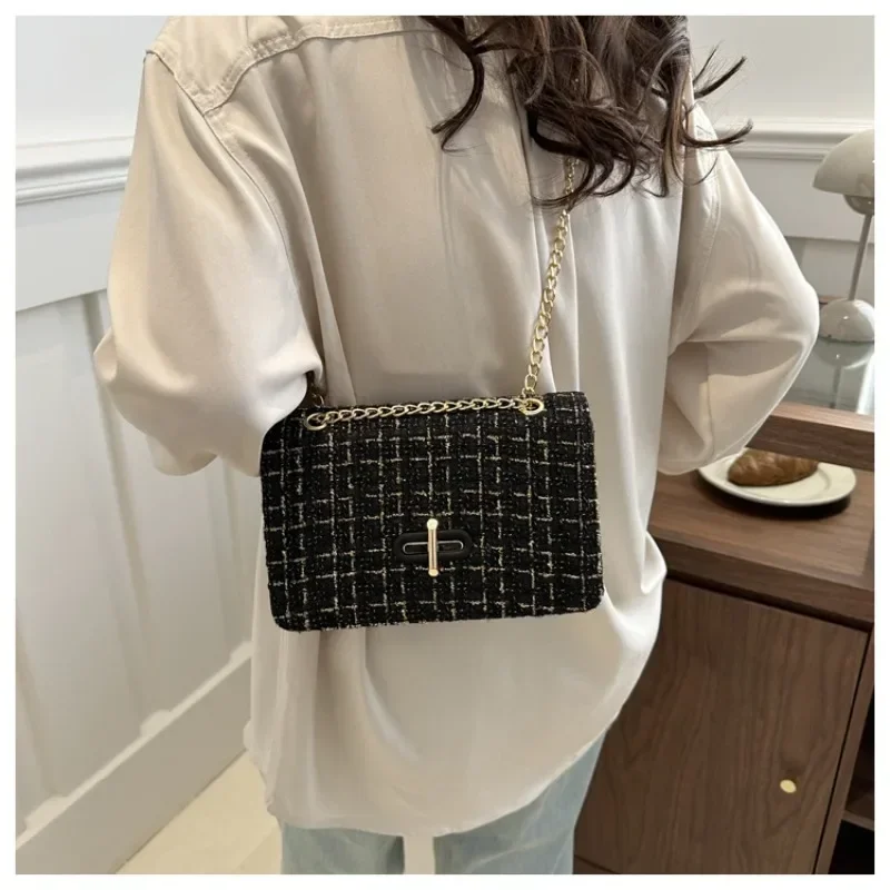 Bao High-quality Shoulder Crossbody Bag Small Square Shoulder Bag 2024 New Women's Armpit Fragrance Tweed Chain Shoulder Bag
Bao High-quality Shoulder Crossbody Bag Small Square Shoulder Bag 2024 New Women's Armpit Fragrance Tweed Chain Shoulder Bag