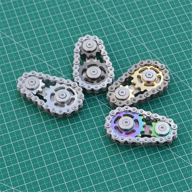 

Fingertip Gyro Chains Flywheel Sprockets EDC Stainless Steel Anxiety Relief Decompression Metal Toy Gear Sprocket Road Spinner