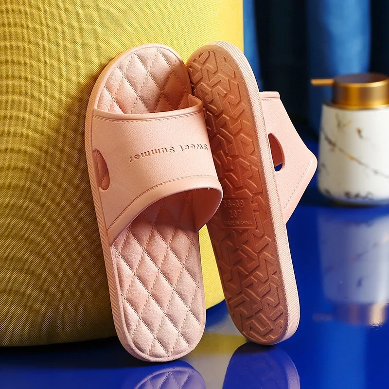 2022 Non-slip Home Slippers Men Women Bathroom Footwear Boys Girls Unisex Flip Flops Summer House Hotel Sandals Flat Shoes
2022 Non-slip Home Slippers Men Women Bathroom Footwear Boys Girls Unisex Flip Flops Summer House Hotel Sandals Flat Shoes