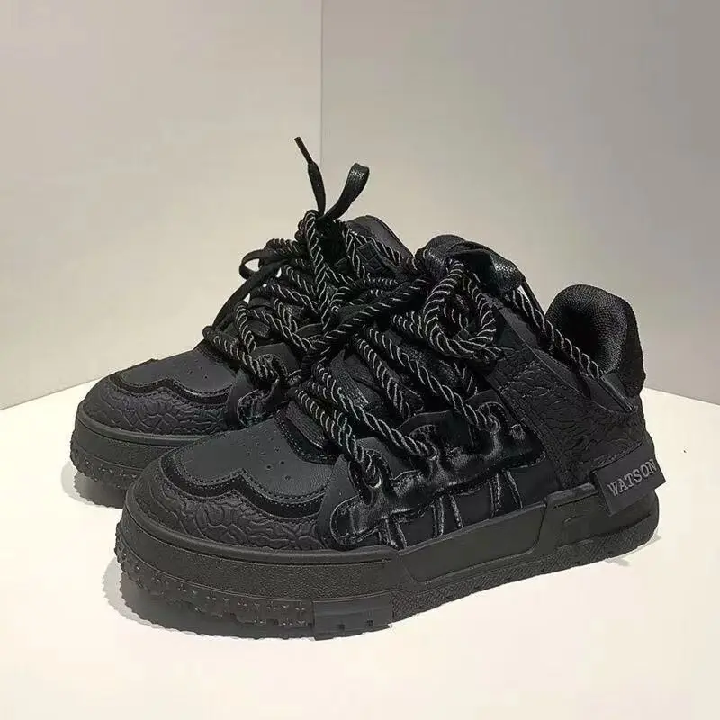 Black Board Men's 2023 Winter New Casual All-Match Korean-Style Non-Slip Daddy Shoes Fashion
Black Board Men's 2023 Winter New Casual All-Match Korean-Style Non-Slip Daddy Shoes Fashion
