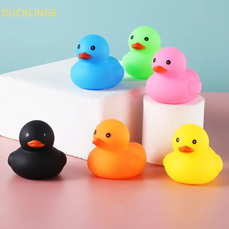 

1*Kids Toys Cute Colored Little Yellow Duck Baby Gift Bathroom Rubber Yellow Duck Beach Playing Water Kawaii Squeeze Float Ducks
