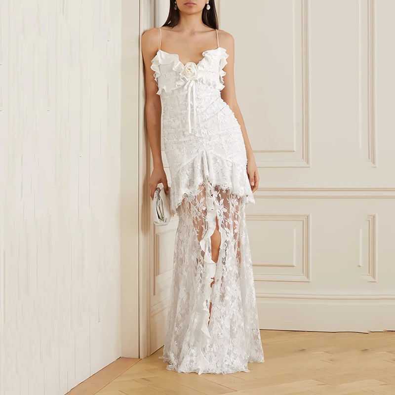 White lace sexy dress fashion retro three-dimensional white roses decorative embellishments thin fishtail ruffle halter dress
White lace sexy dress fashion retro three-dimensional white roses decorative embellishments thin fishtail ruffle halter dress