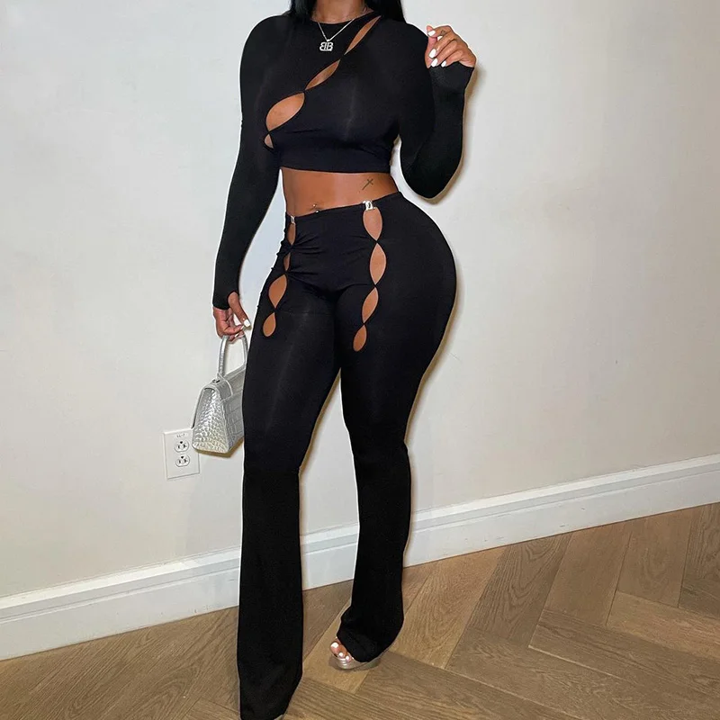 Streetwear Hollow Out Knitted Two Piece Set Women O-neck Crop Top and Button Pants Matching Sets Sexy Nightclub Birthday Outfits
Streetwear Hollow Out Knitted Two Piece Set Women O-neck Crop Top and Button Pants Matching Sets Sexy Nightclub Birthday Outfits