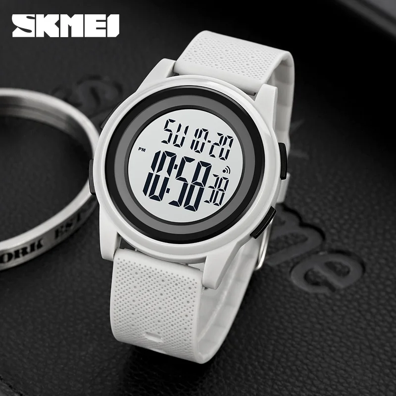 

SKMEI 50m Waterproof Sport LED Light Electronic Watches Stopwatch Alarm Countdown Men Digital Clock Wristwatch Relogio Masculino